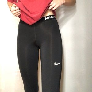 Nike dry-fit leggings